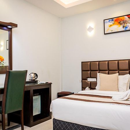 Viveka Hotel Colombo Kalubowila West Bagian luar foto