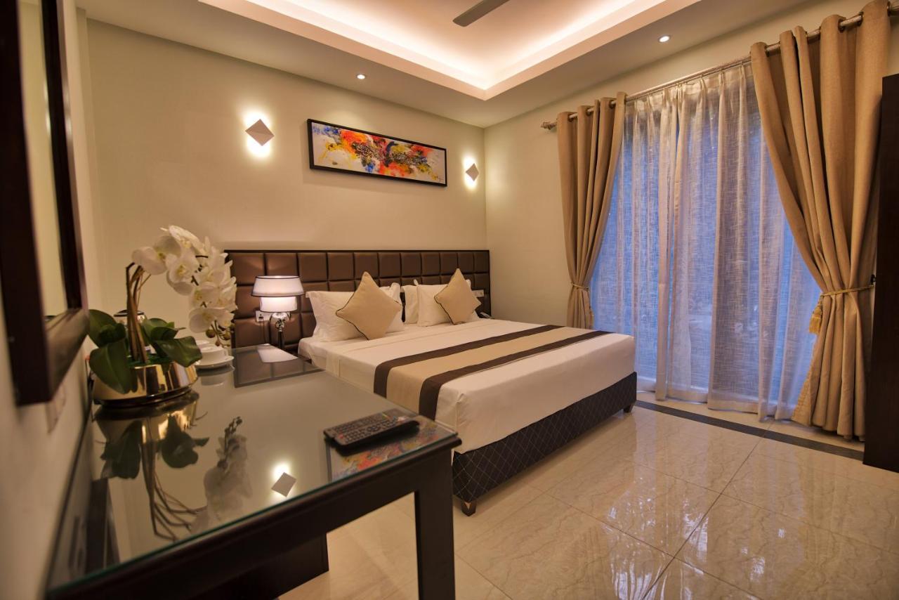 Viveka Hotel Colombo Kalubowila West Bagian luar foto