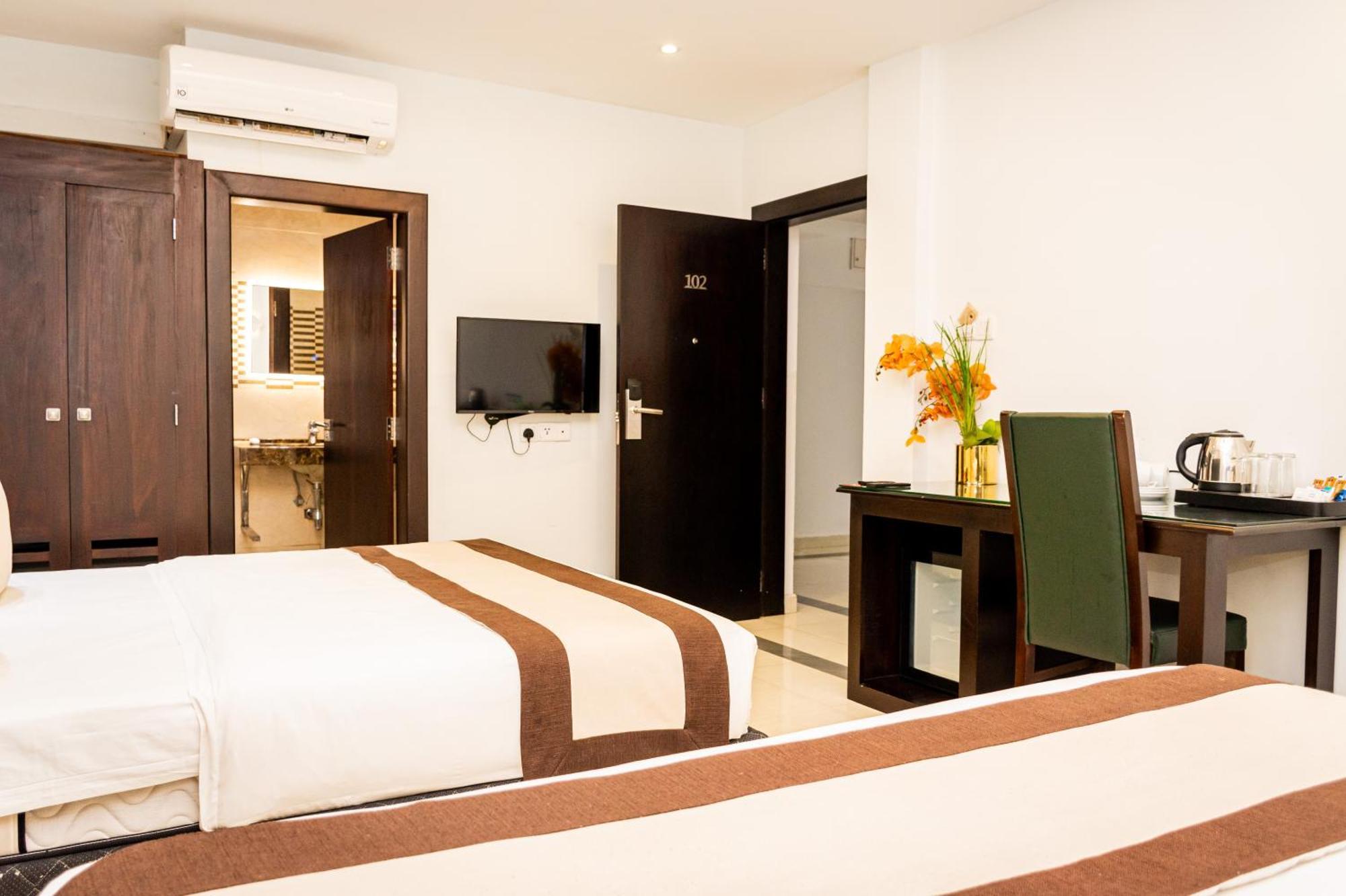 Viveka Hotel Colombo Kalubowila West Bagian luar foto